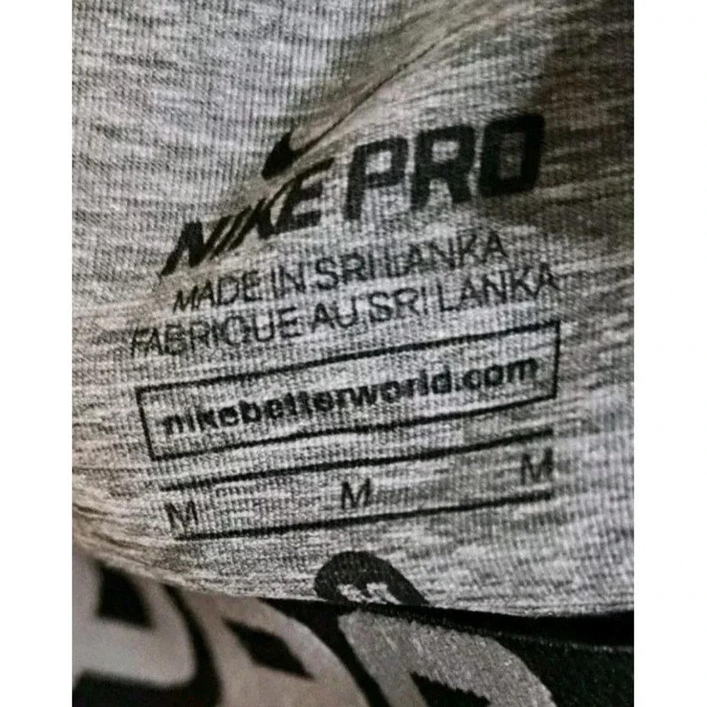 Nike Pro Boy's Size‎ M Athletic Compression Tights Gray W/Black Large Swoosh